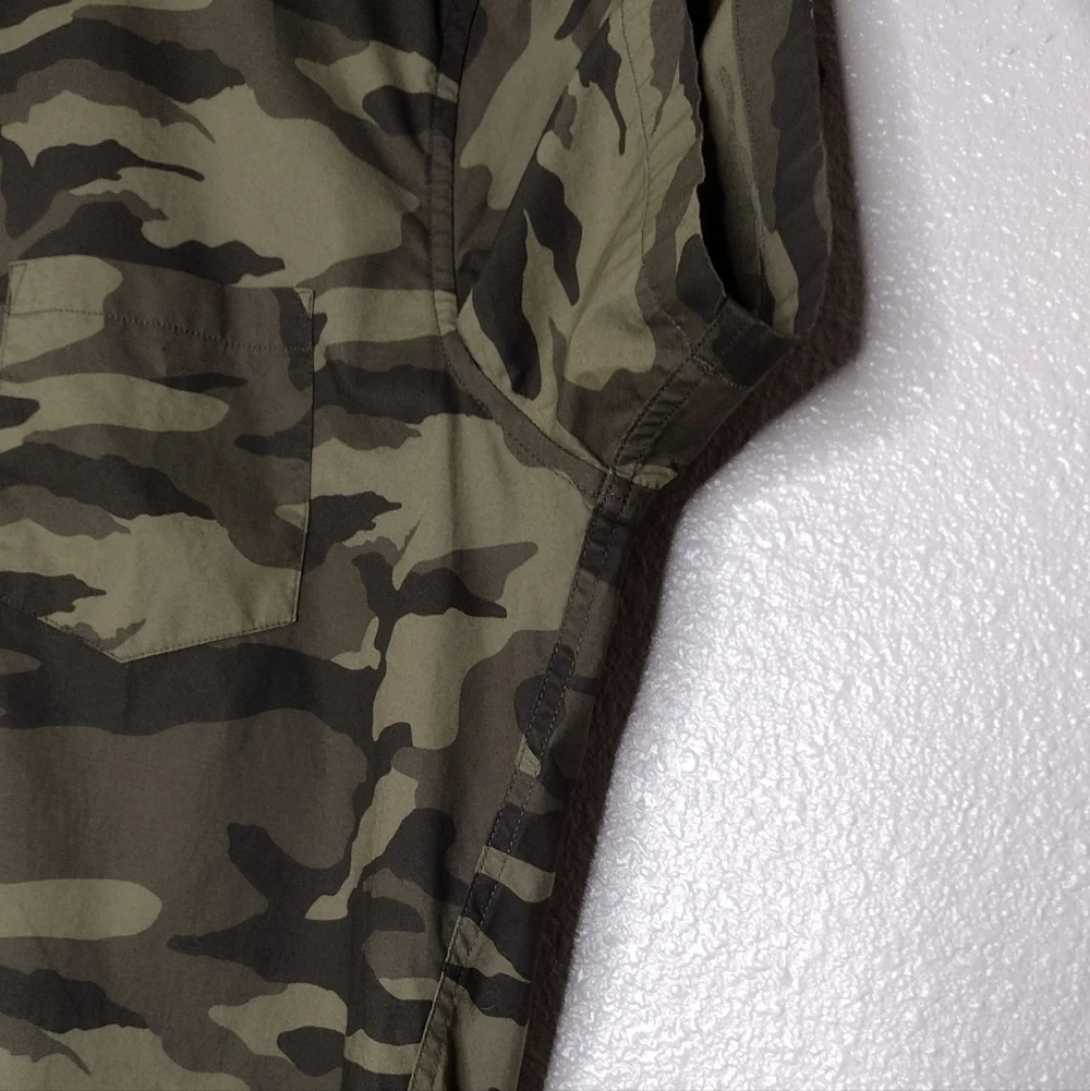 J. Crew Men's Camouflage Flex Washed Short Sleeve Casual Button Down Shirt Sz M